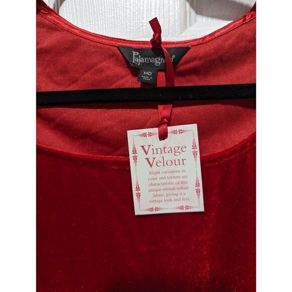 Pajamagram Vintage Velvet cherry red long sleeve velour top Medium - Picture 3 of 3